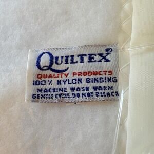 Vintage New Quiltex White Baby Blanket Polyester Nylon Edge Acrylic In Box #1004